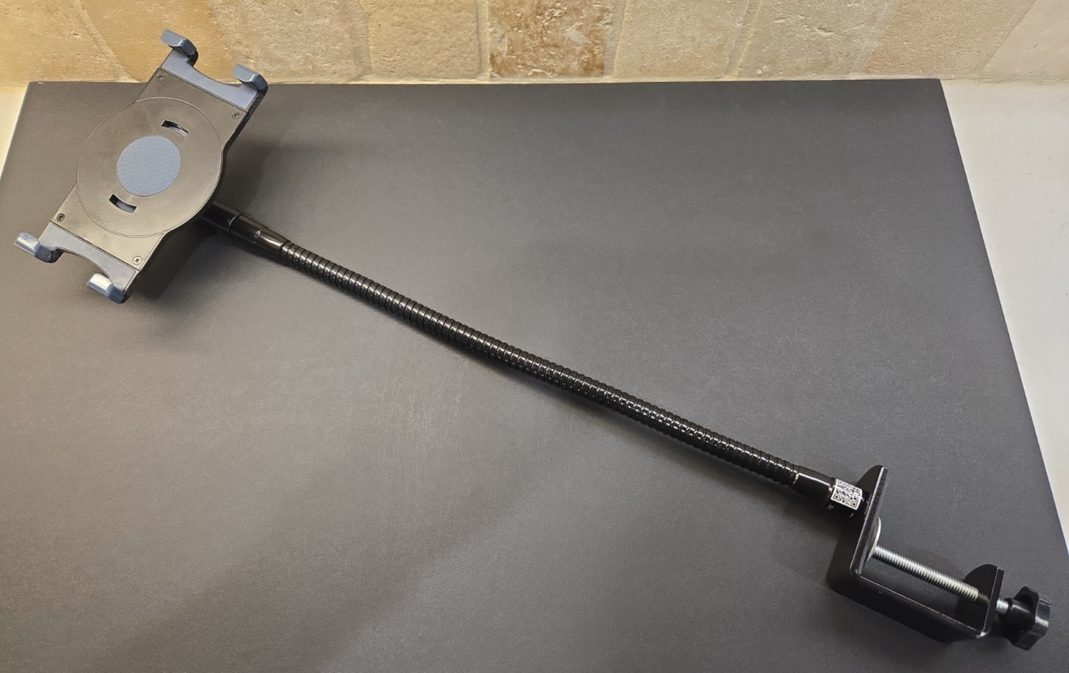 StarTech Gooseneck Tablet Mount for 7" to 11" Tablets
