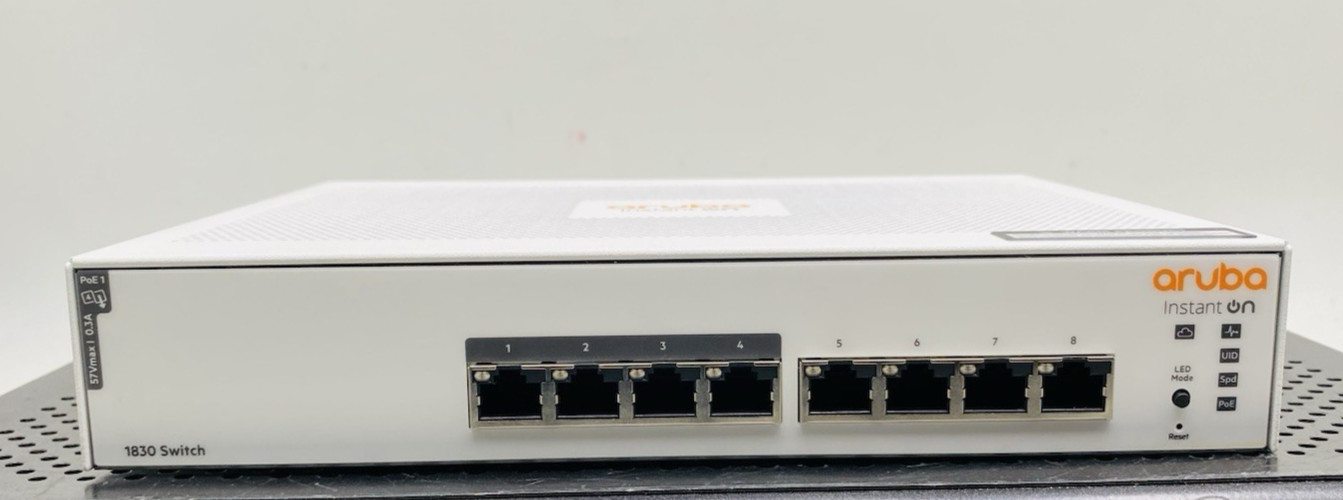 Aruba Instant On 1830 JL811A