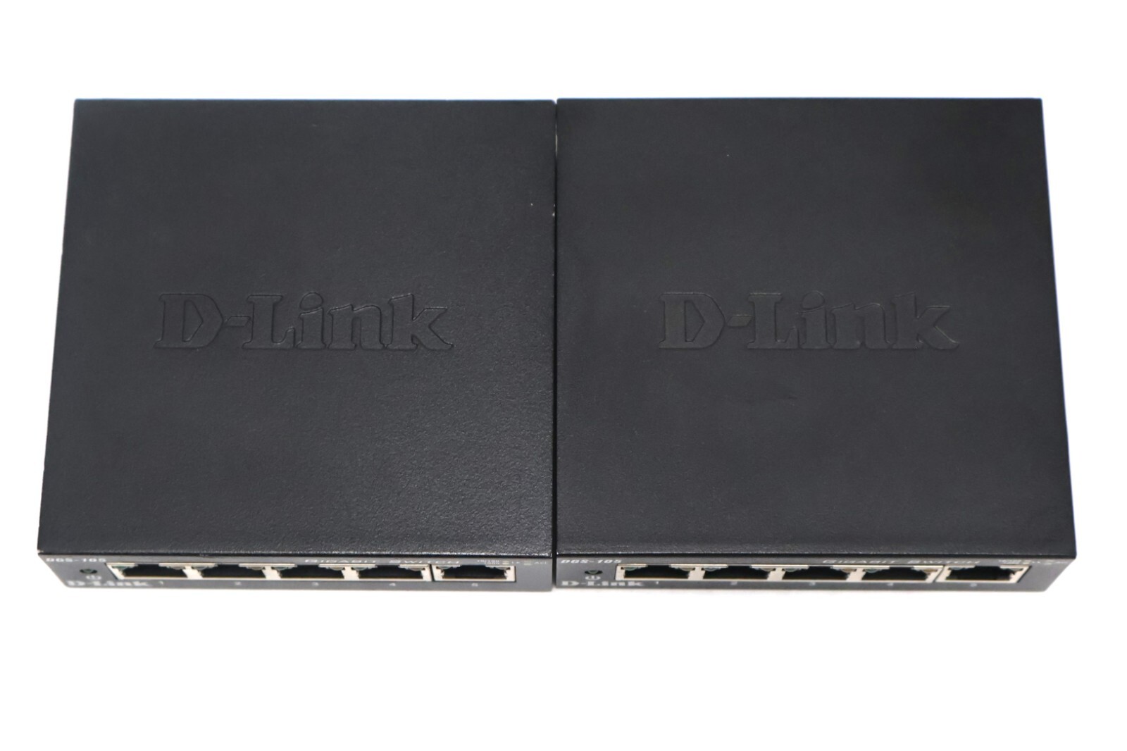 Lot of 2 D-Link DGS-105 5-Port Gigabit Ethernet Switch – External, Metal Housing