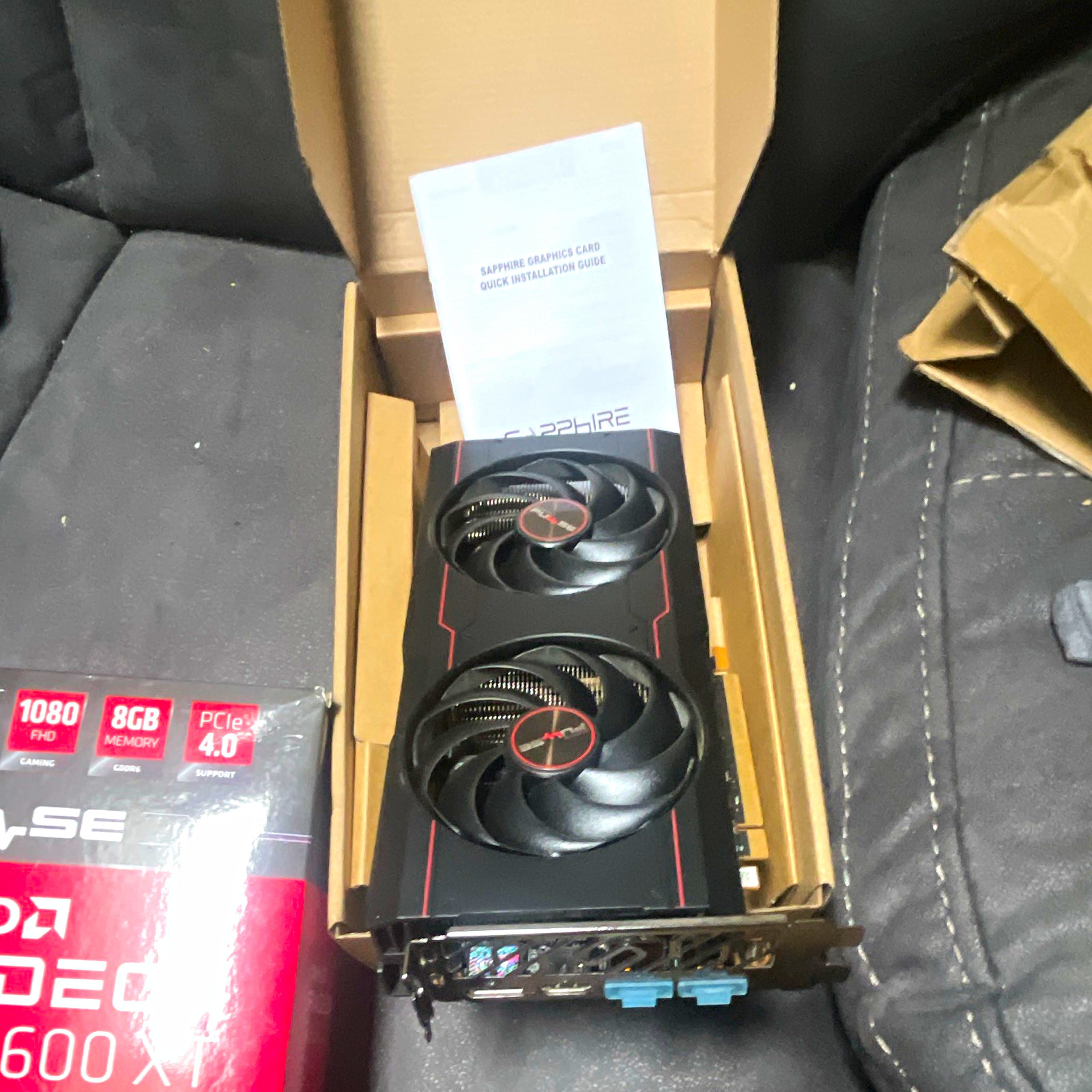 SAPPHIRE PULSE AMD Radeon RX 6600 XT 8GB PCIe 4.0 x16 HDMI Multi-Monitor