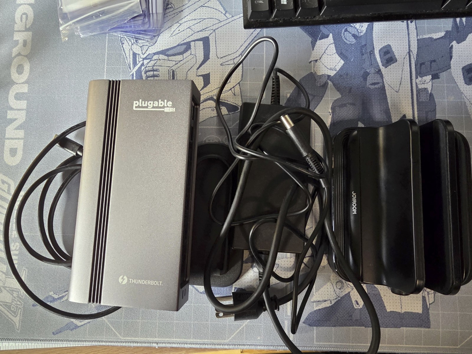 PLUGABLE Thunderbolt 4 16-in-1 Docking Station For Macbook Air/Pro TBT4-UDZ