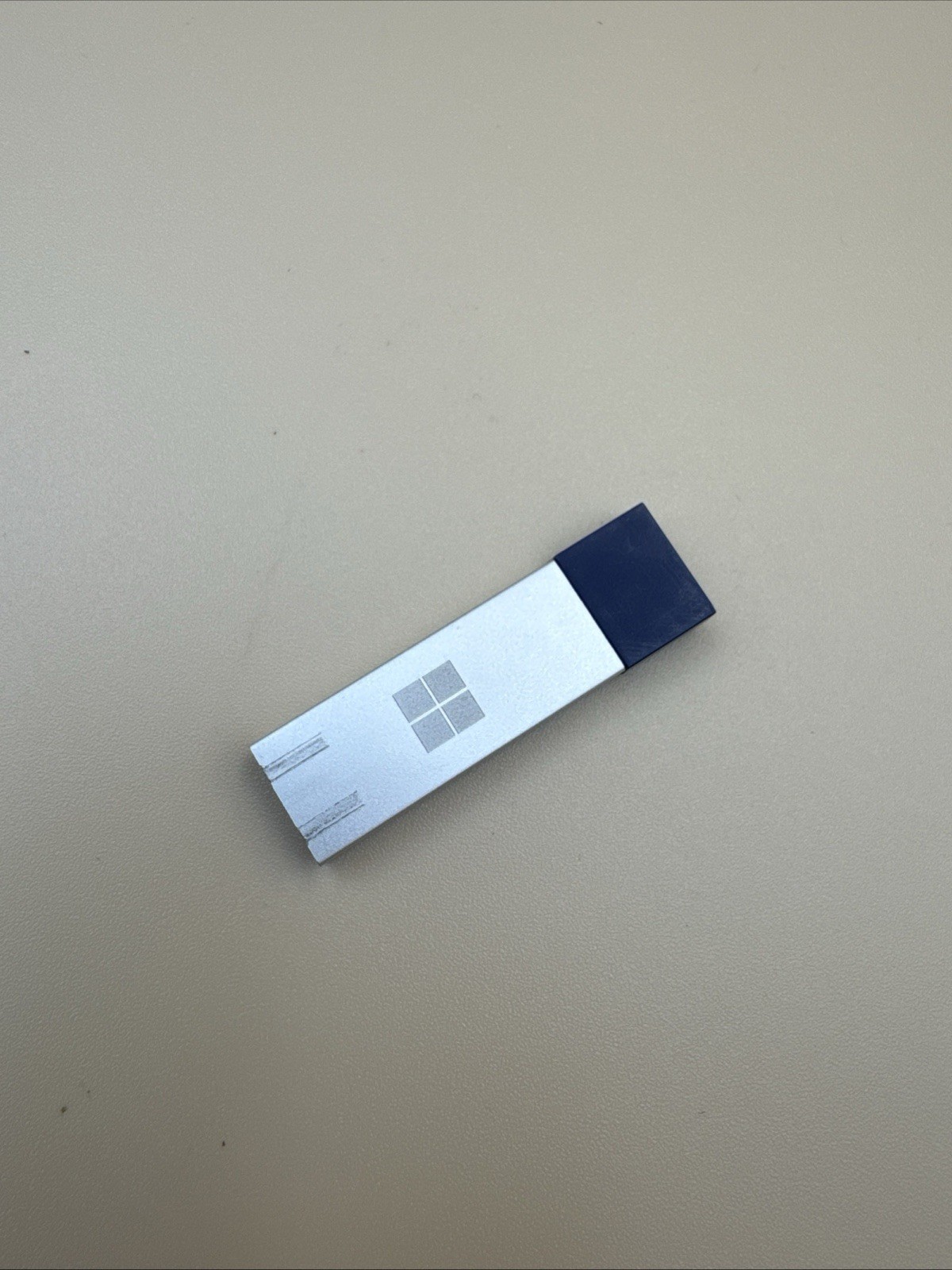 Microsoft Windows 11 Home Physical 64Bit USB Flash Drive HAJ00108 G1N