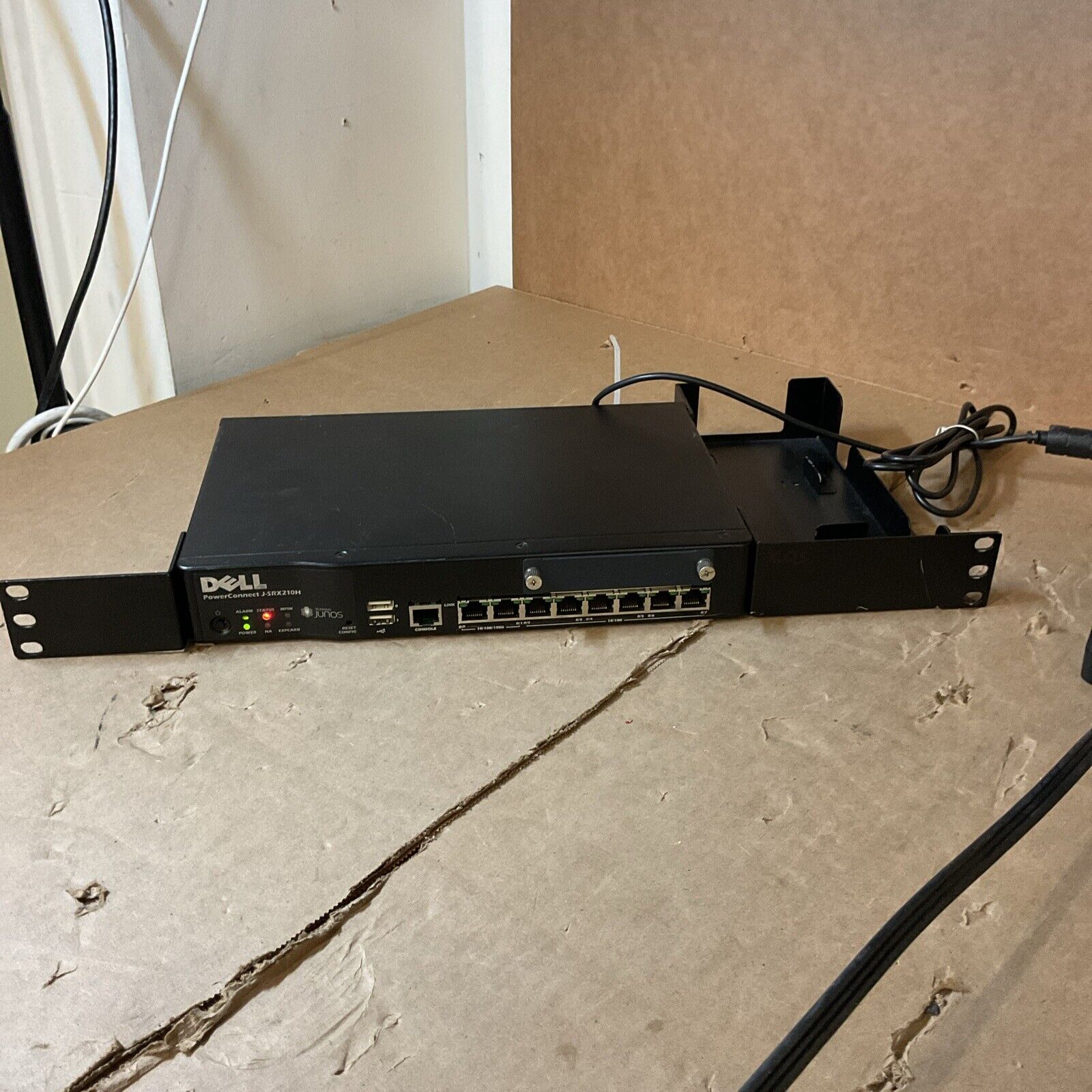 Dell Juniper PowerConnect J-SRX 210H Services Gateway Firewall Switch