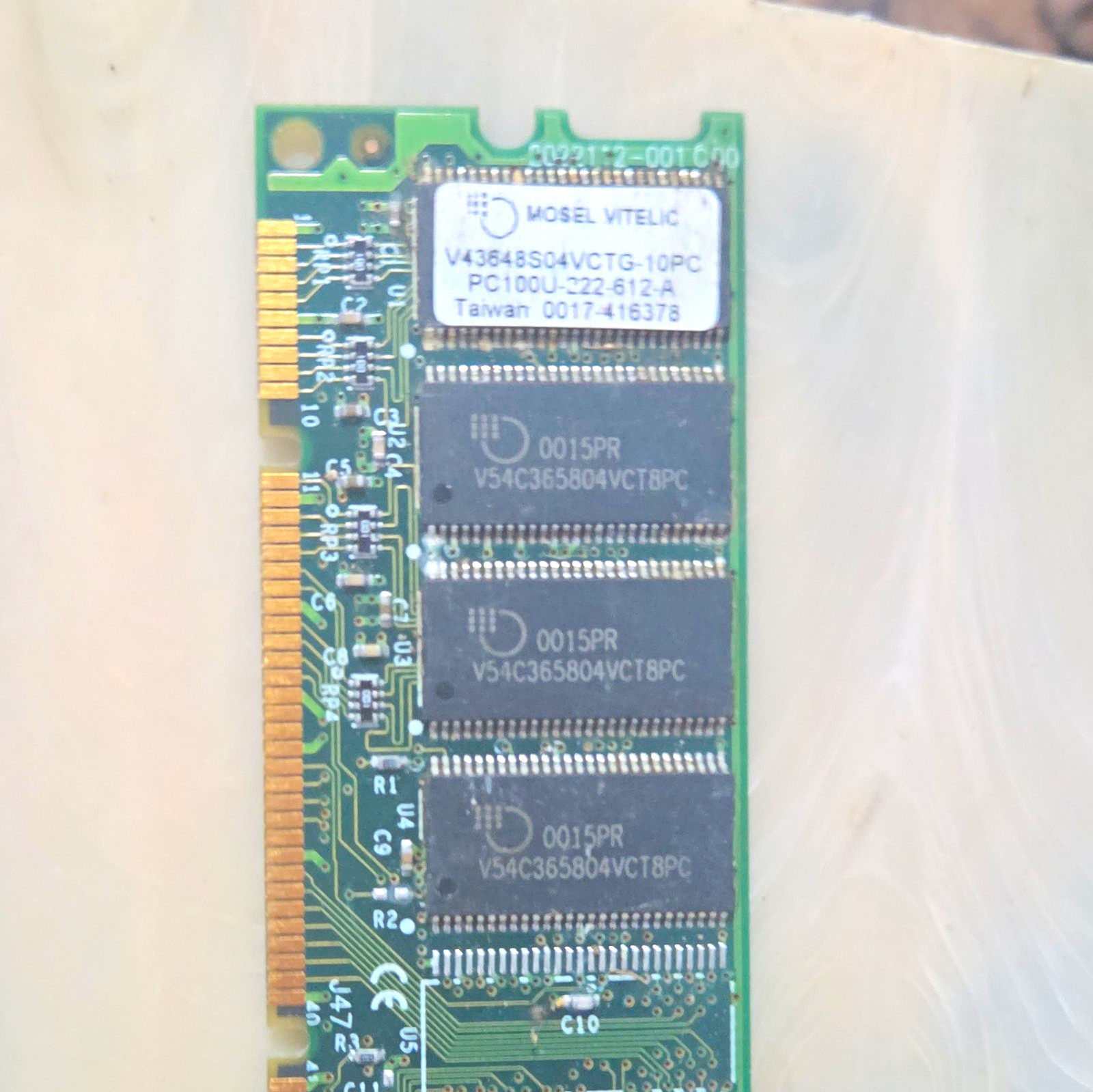 Mosel Vitelic 128MB SDR SDRAM PC-100 168-Pin DIMM Unbuffered V43648S04VCTG-10PC