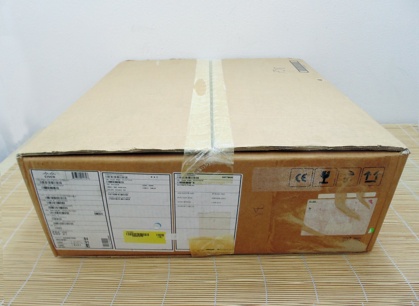 New Cisco CISCO2851 Router New Sealed