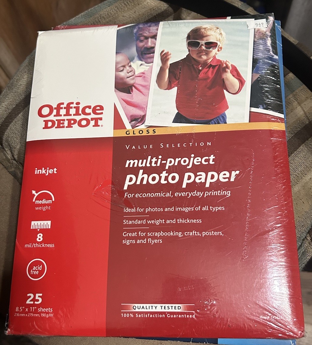 ⭐️ Office Depot Multi Project Inkjet Glossy Photo Paper 8.5” x 11”- 25 Sheets