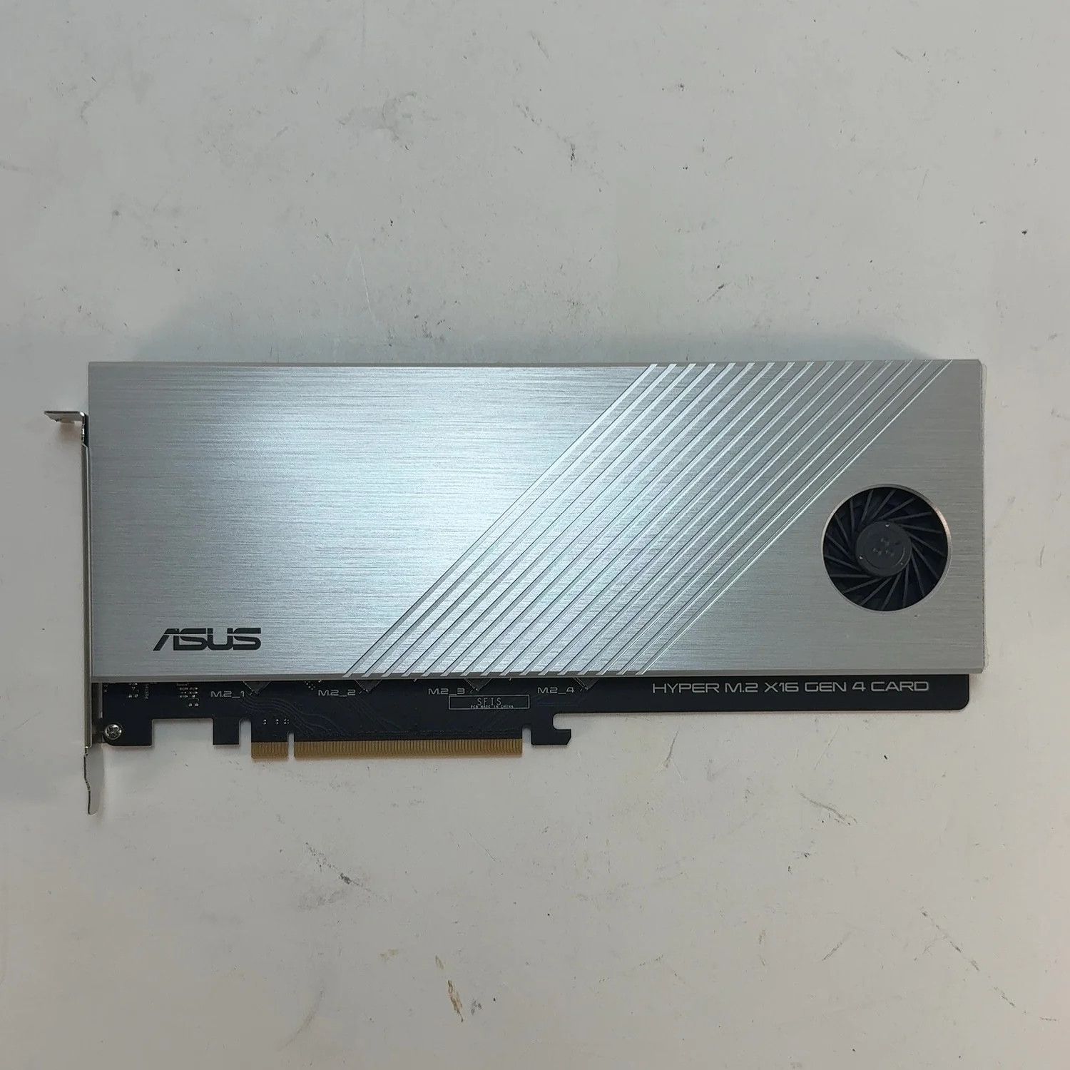 ASUS Hyper M.2 X16 Gen 4 Card PCIe Card MBC0CS06U667E3M