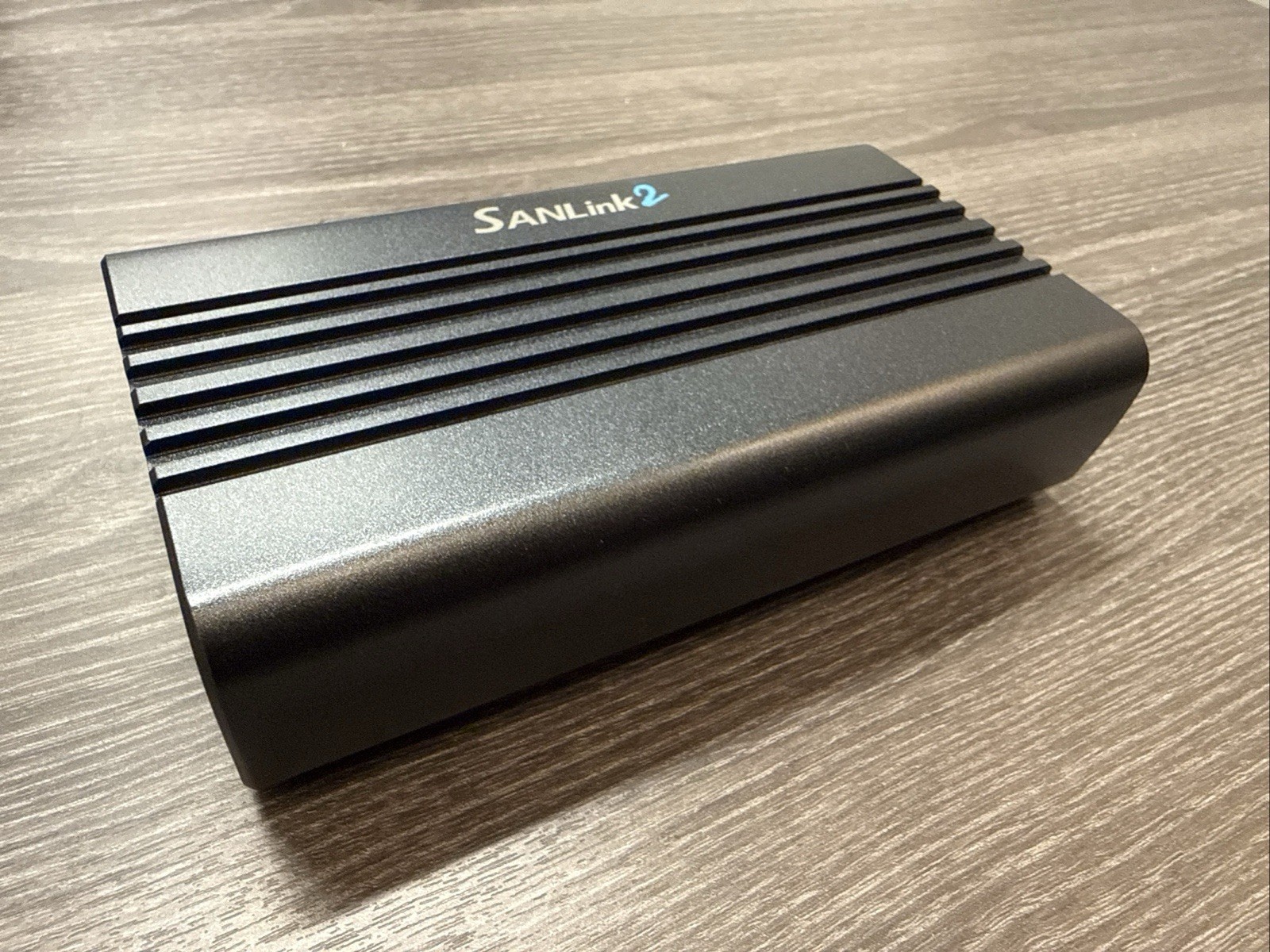 Promise Technology SANLink 2 F2102 Thunderbolt 2 to Fibre Channel 8Gb/s Adapter