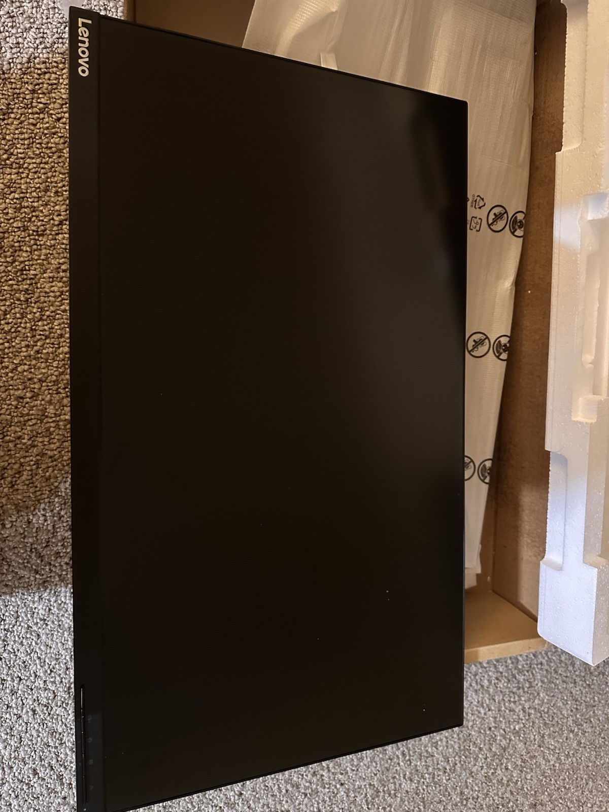 Lenovo L28u-30 28-inch IPS UHD 4K Monitor Black