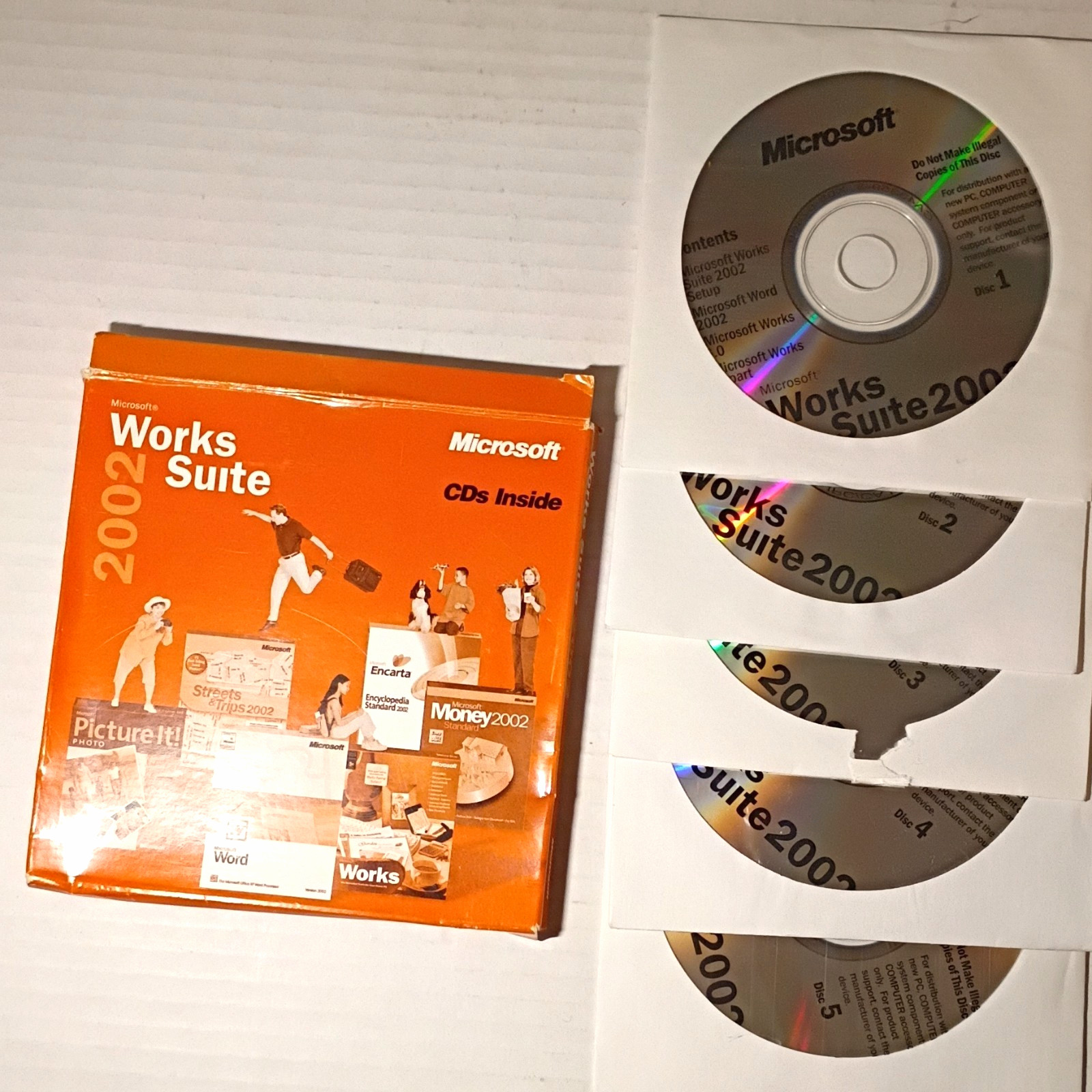 Microsoft Works Suite 2002 Office Software Suite CD Set (Multiple Discs)