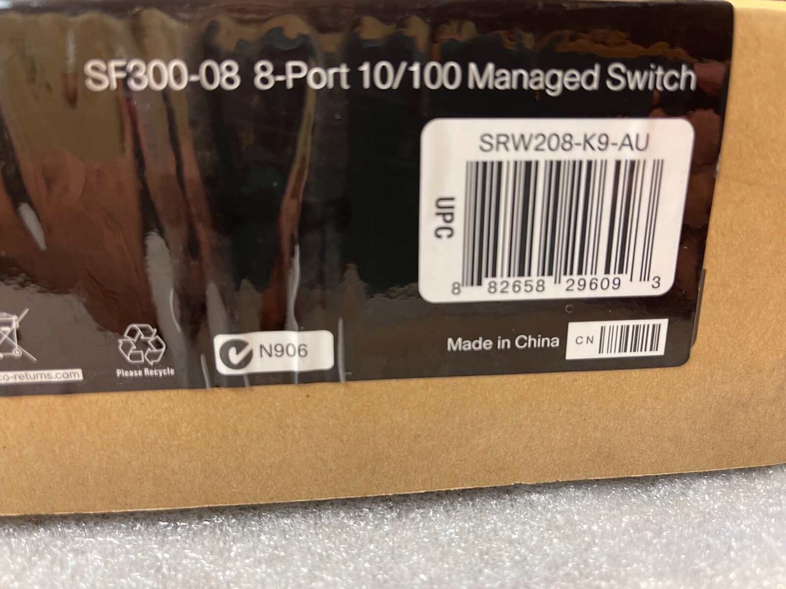 SRW208-K9 SF300-08 Cisco Systems  8-Port 10/100 Managed Switch SRW208-K9-AU NEW