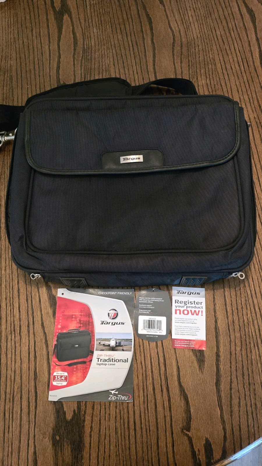 Targus 15.4" Black Zip Thru Laptop Case Tote w/Shoulder Strap (TBC023US)