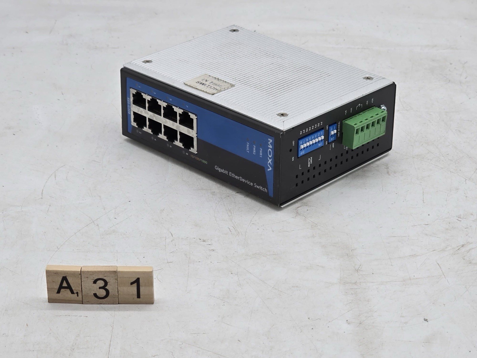 MOXA EDS-G308 Industrial 8-Port Gigabit Ethernet Switch 10/100/1000 DIN Rail 12-