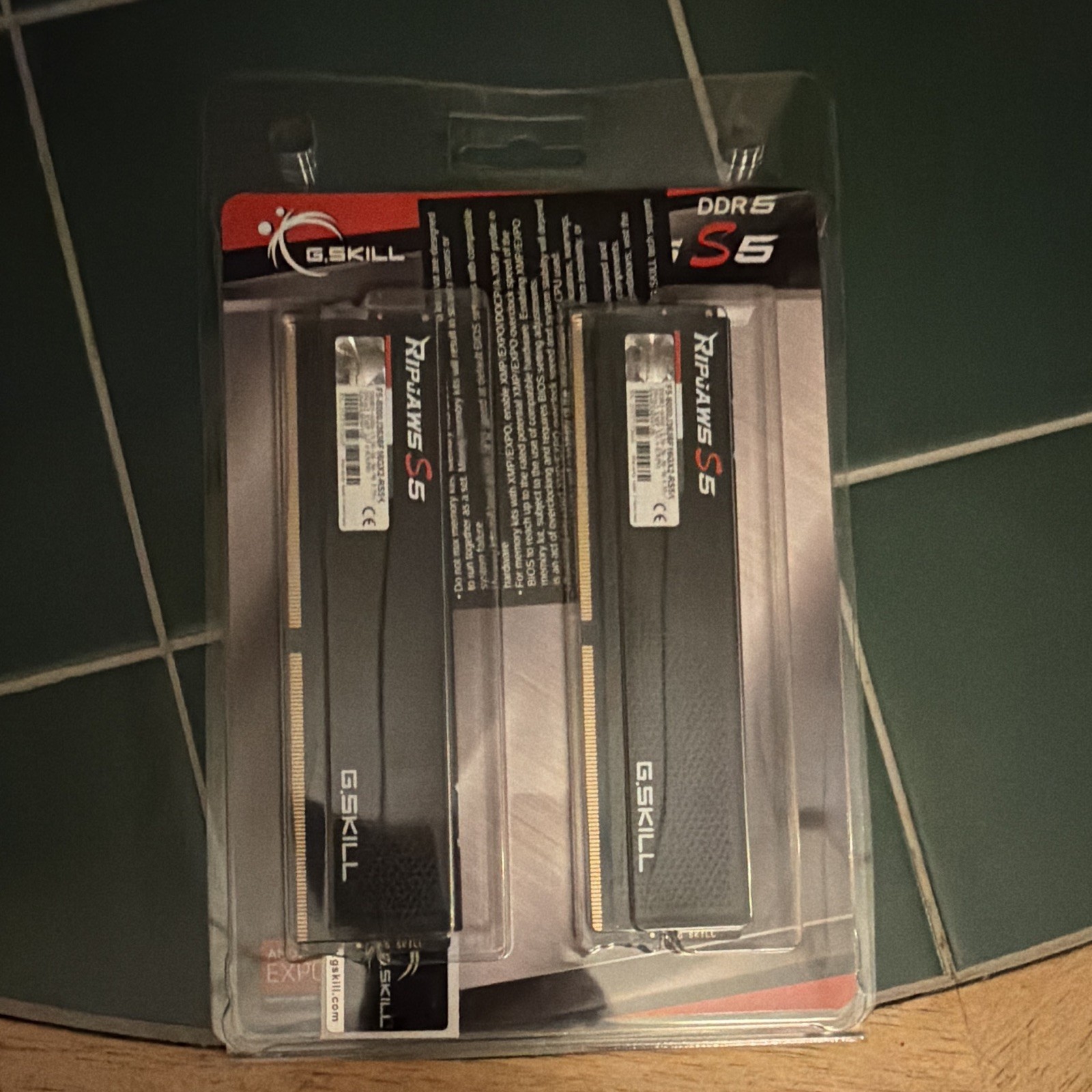 NEW UNOPENED ****G.SKILL Ripjaws S5 32GB (2x16GB) DDR5-6000 CL36 DIMM XMP/EXPO