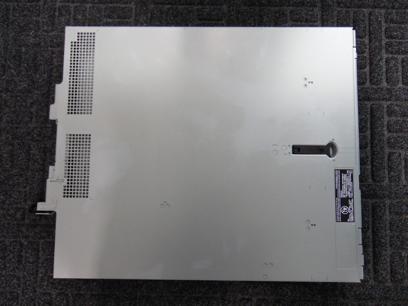 DELL EMC POWEREDGE R6515 SERVER REAR CHASSIS WITH TOP COVER