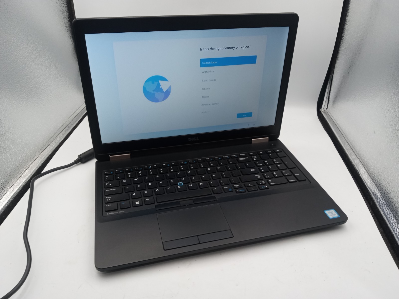 Dell Latitude E5570 15.6" i5-6300HQ 8GB RAM 128GB SSD Windows 11 -NO BATTERY -RR
