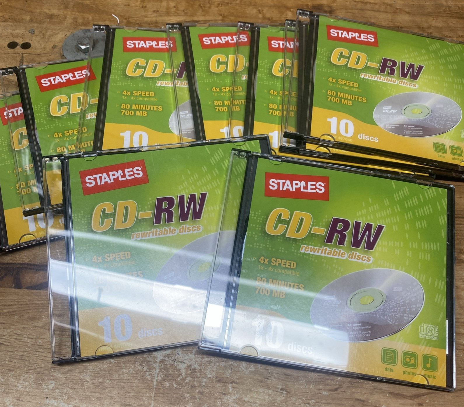 Staples CD-RW Discs 4X, 80 min, 700 MB, 9 Discs