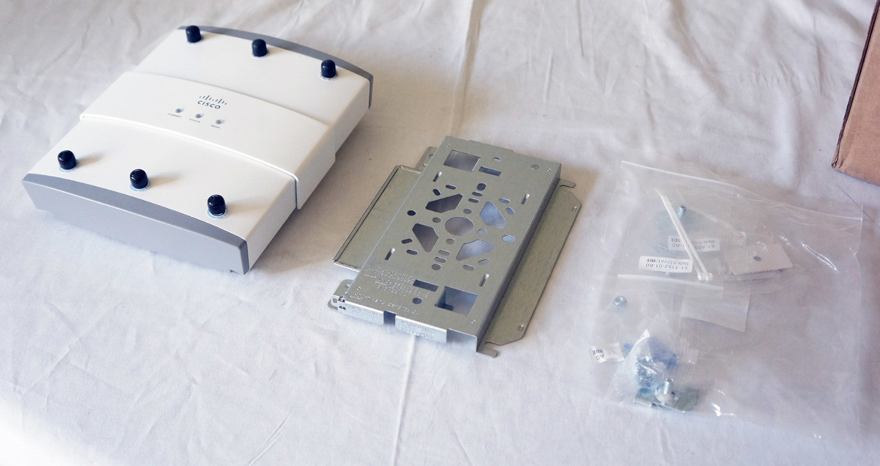 CISCO AIRONET 300MBPS 1250 SERIES  AIR-LAP1252AG-A-K9 UNIFIED ACCESS POINT V03