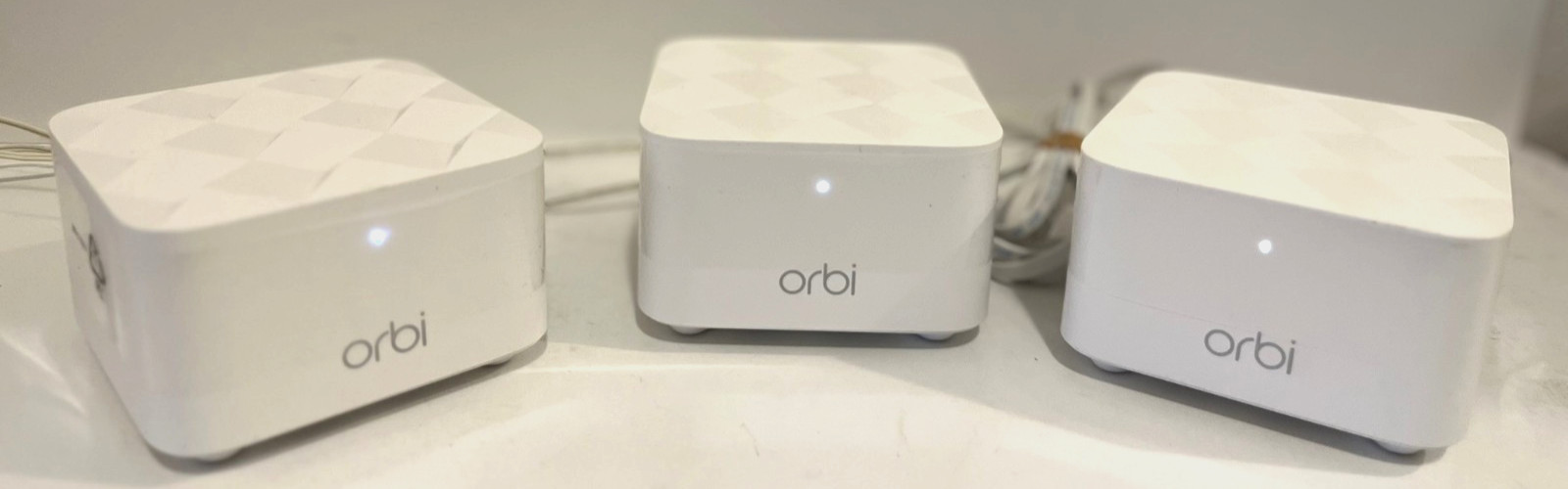 NETGEAR Orbi RBR10 Router + 2 RBS10 Satellites Mesh WiFi System - Tested Works
