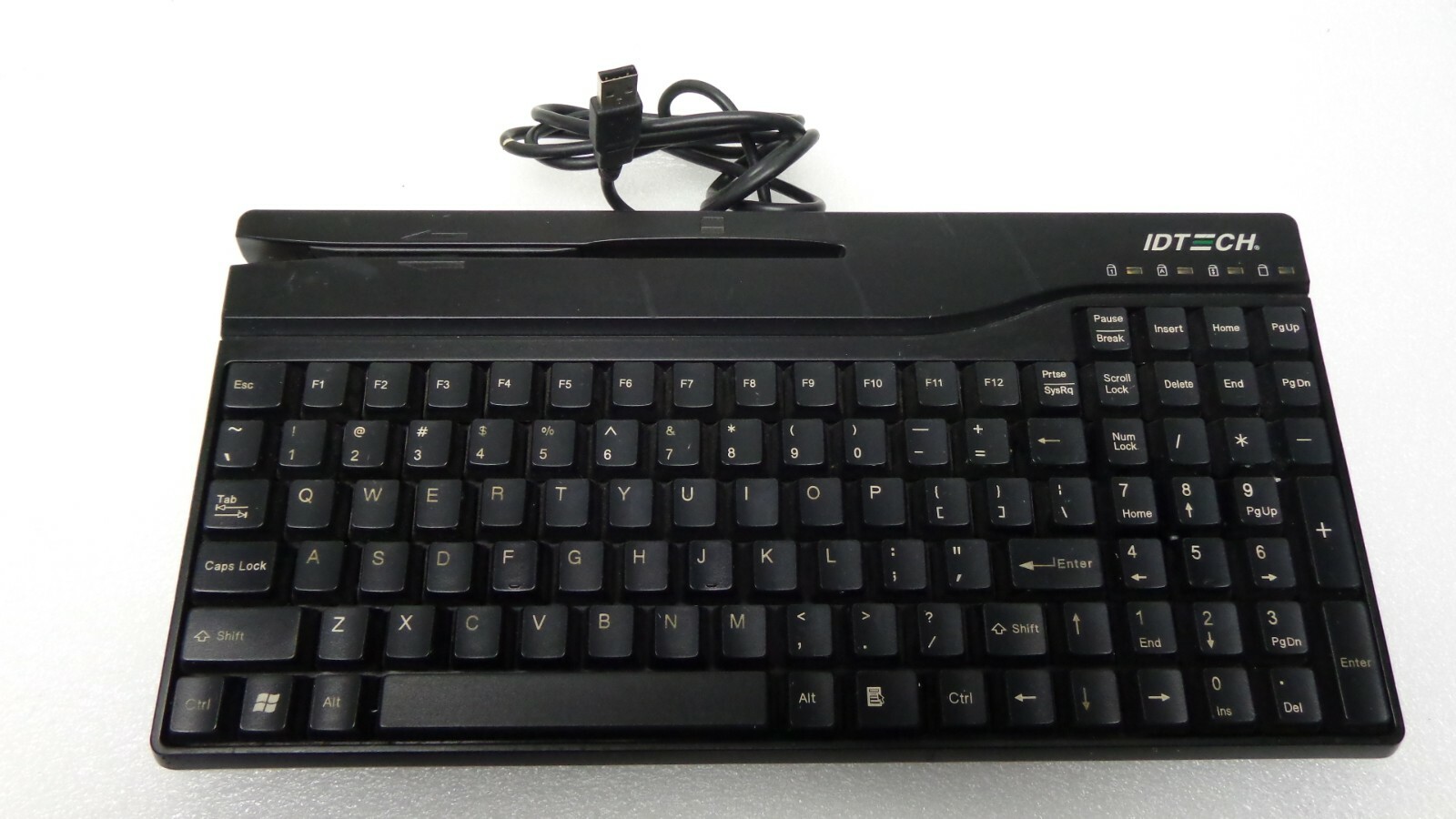 ID Tech VersaKey 230 USB POS Keyboard w/ MagStripe Reader