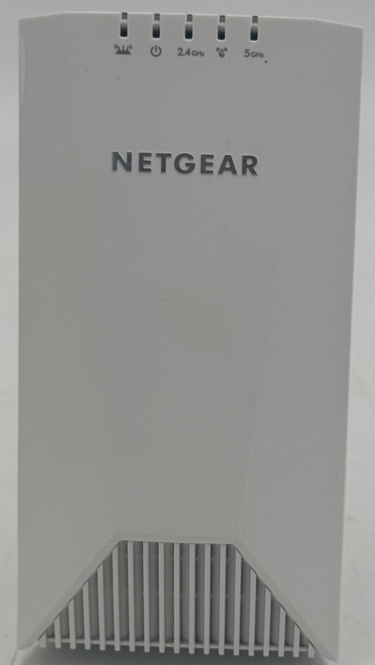 Netgear EX7500 Wall-Plug AC2200 Nighthawk X4S Tri-Band WiFi Mesh Extender