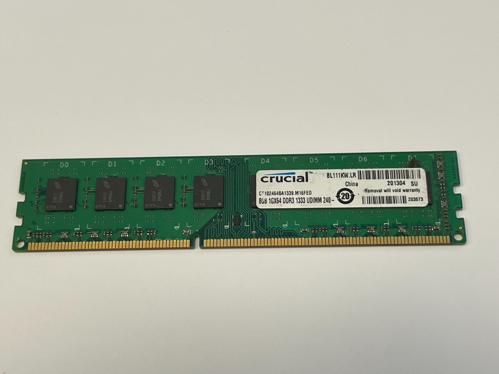 Crucial 8GB (1-Sitck) PC3-10600 DDR3 1333 Desktop Memory CT102464BA1339.M16FED