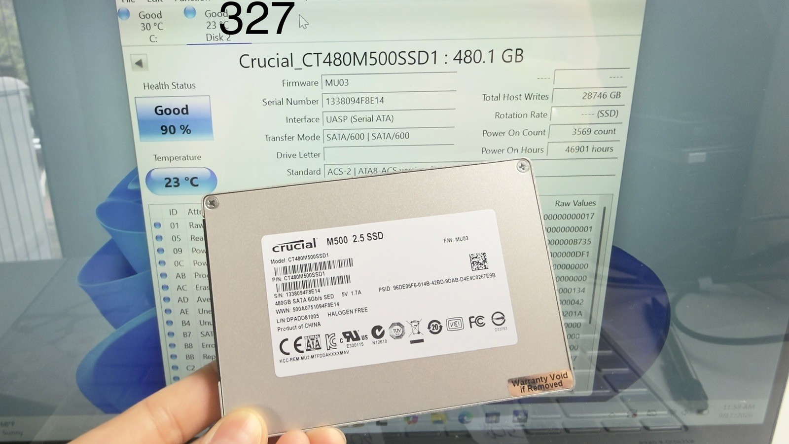 Crucial M500  480GB CT480M500SSD1 480GB 2.5" SATA 6Gb/s 5V 1.7A Internal SSD
