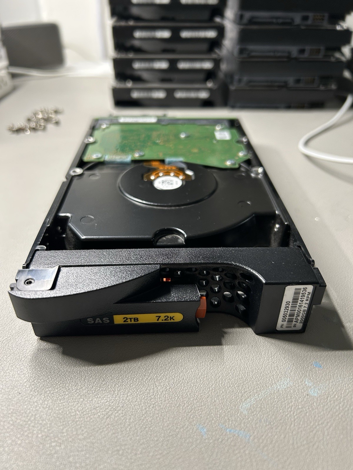 005032930 - EMC 2TB 7200 RPM SAS 3.5" HDD for Data Domain DD2200 DD2500
