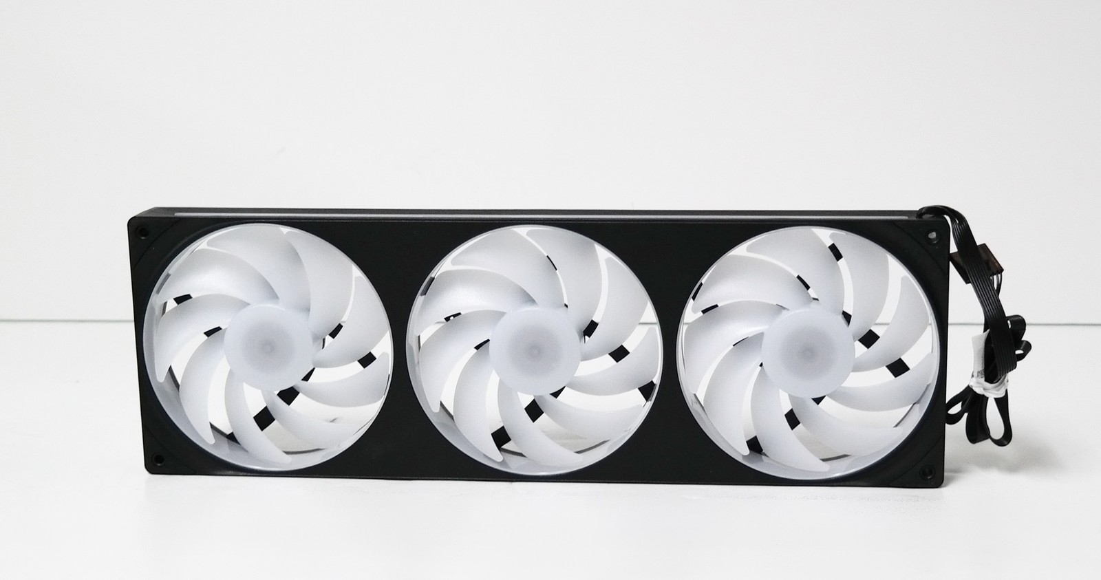NZXT F360 RGB Core 360mm Single-Frame Fan Unit Black RF-U36HF-B1