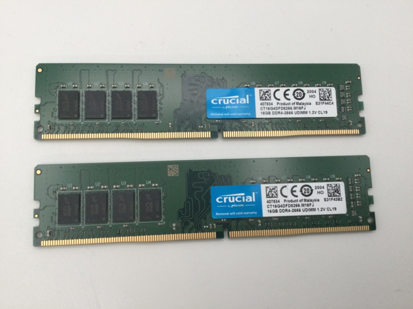 Crucial 32GB (2x16GB) 2666MHz CT16G4DFD8266.M16FJ DDR4-2666 CL19 Desktop RAM