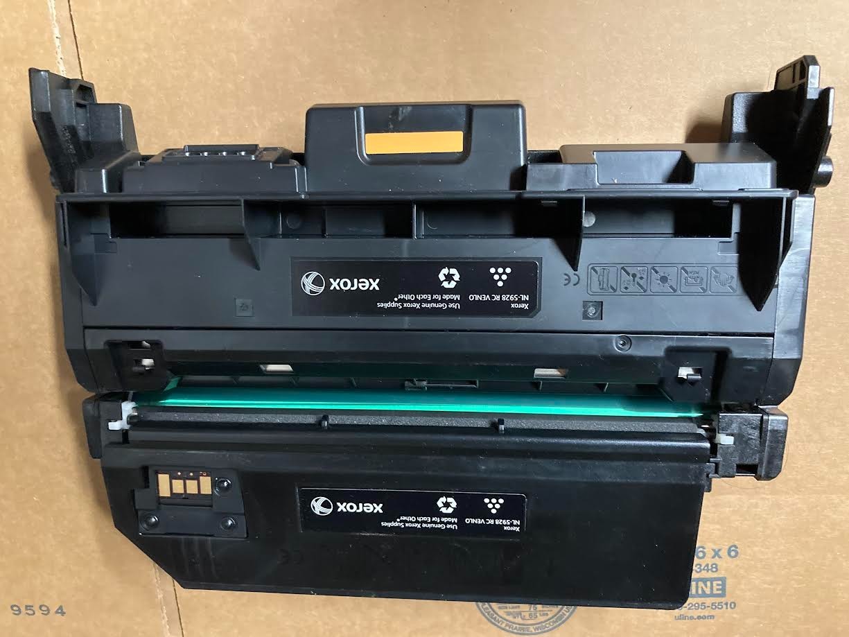 Genuine Xerox B205 Black toner with Drum Cartridge 106R04346  101R00664
