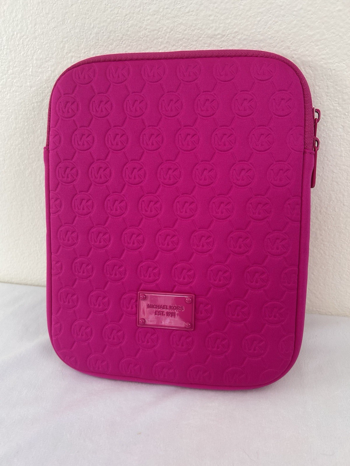 Fuschia Michael Kors iPad Case Tablet Hot Pink Purple Zippered Case Bag Pouch