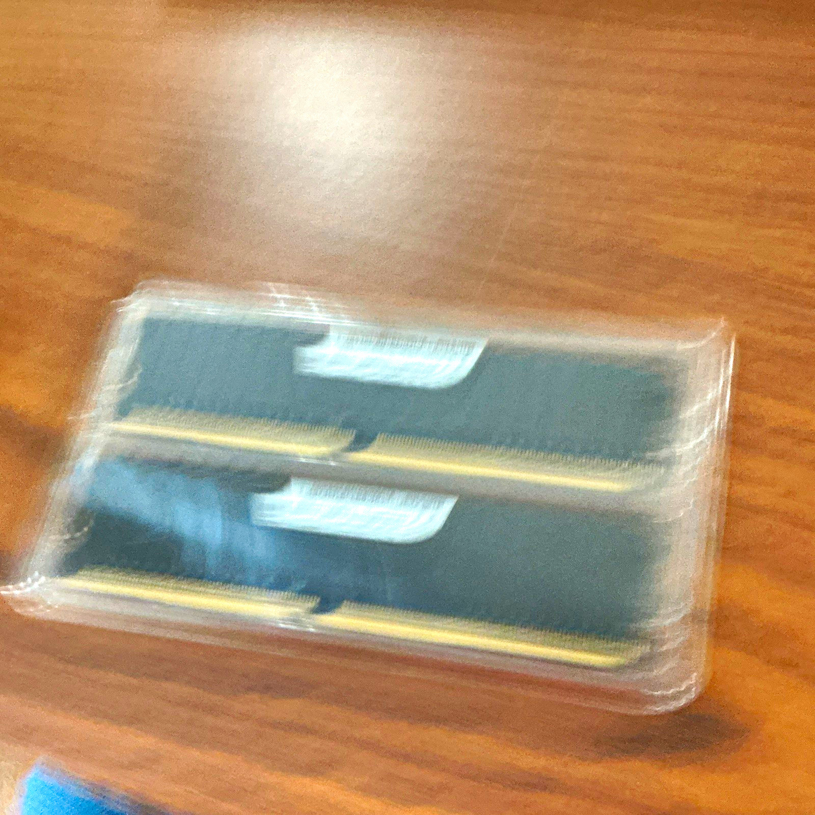 1GB (2x512MB) DDR SDRAM DDR-400 PC3200 184-Pin DIMM Desktop RAM