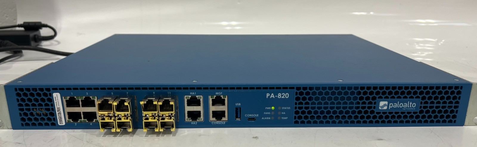 Palo Alto Networks Enterprise Firewall PA-820