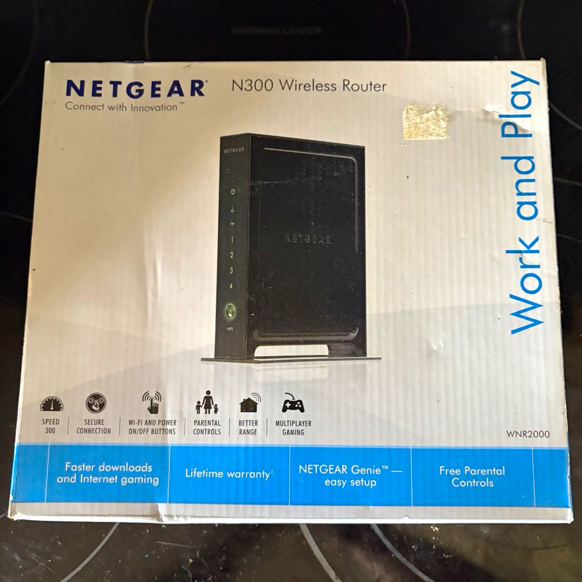 NETGEAR N300 Wi-Fi 802.11n Router 300Mbps 4-Port Parental Control Black