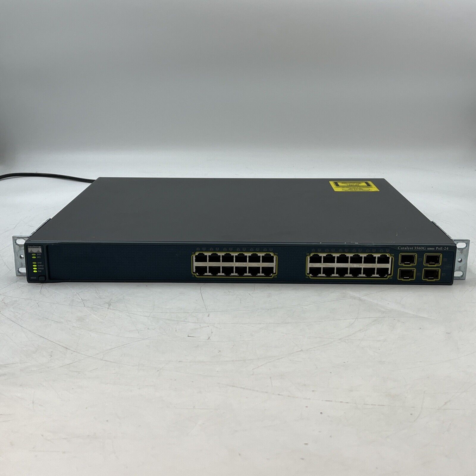 Cisco Catalyst C3560G WS-C3560G-24PS-S 24-Port POE Switch
