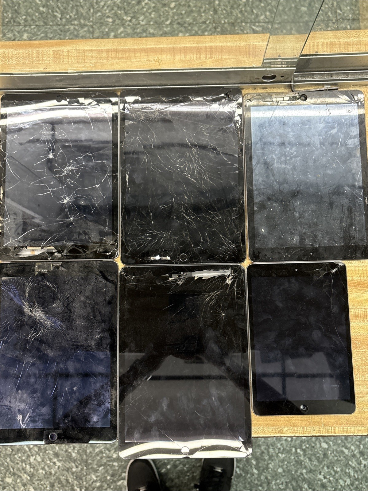 Apple (Lot of 6) iPads: As Is, Untested, For Parts or Repair, May Be Locked