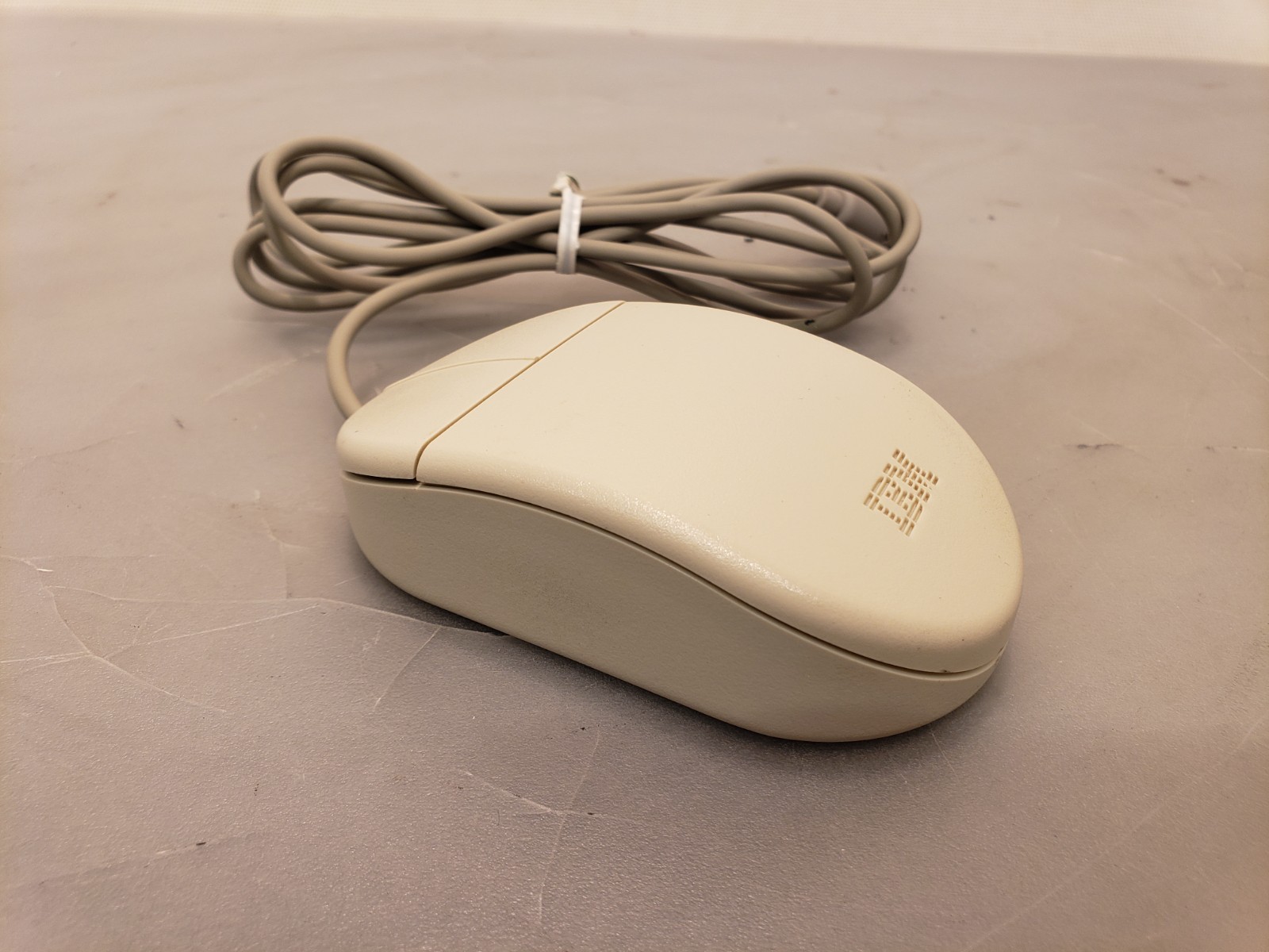 Vintage IBM PS/2 Retro PC 2-Button Mechanical Ball Mouse 93F2379 ASM 34G1913