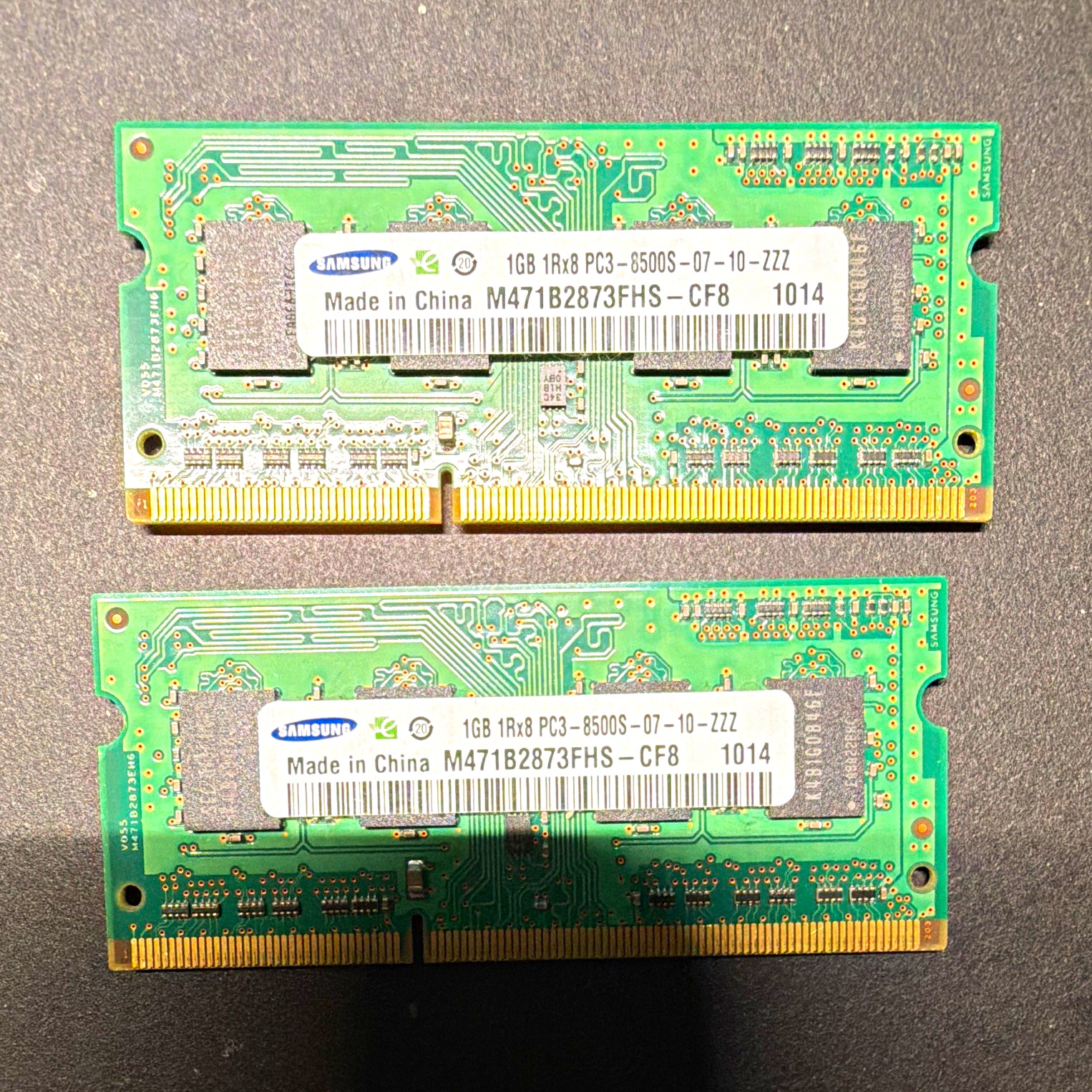 Samsung 2GB (2x1GB) DDR3 SO-DIMM PC3-8500S 204-Pin Non-ECC M471B2873FHS-CF8