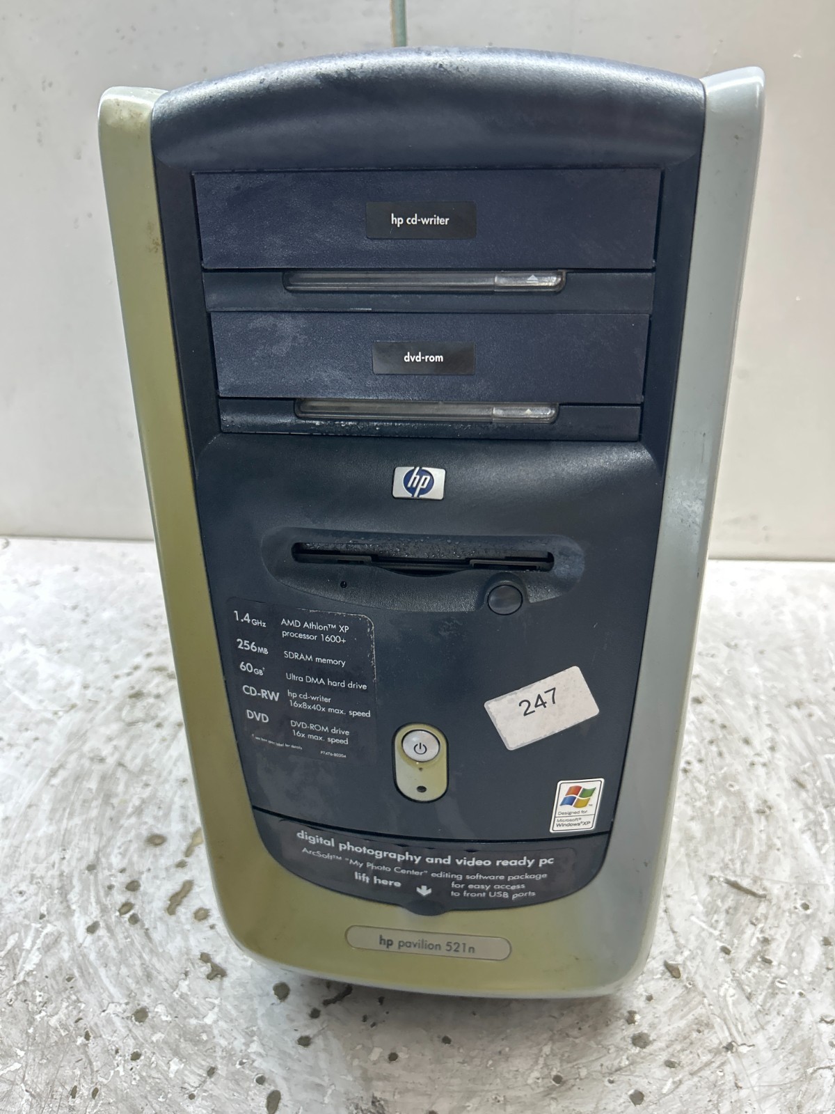 HP Pavilion 500 AMD Athlon XP 1600+ 1400MHz/266MHz 256MB NO HDD