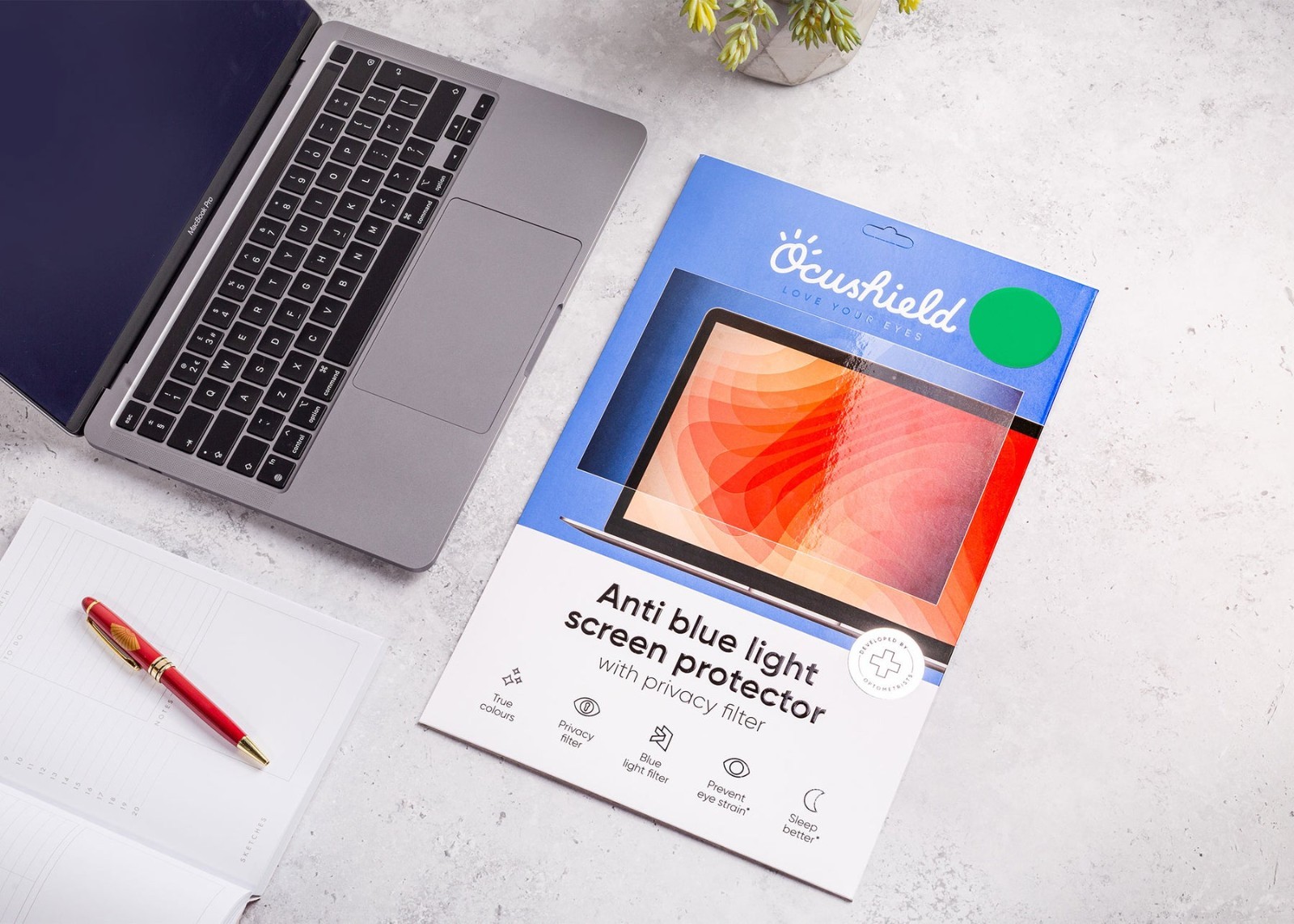 Ocushield Anti blue light Privacy Filter for MacBook Air & Pro - 2021 - 2026 NEW
