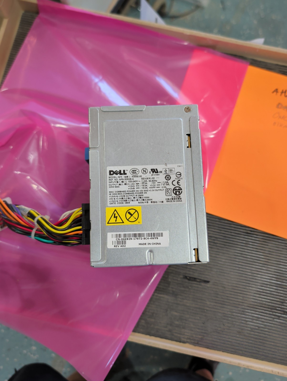 DELL 0GK929 GK929 305W POWER SUPPLY