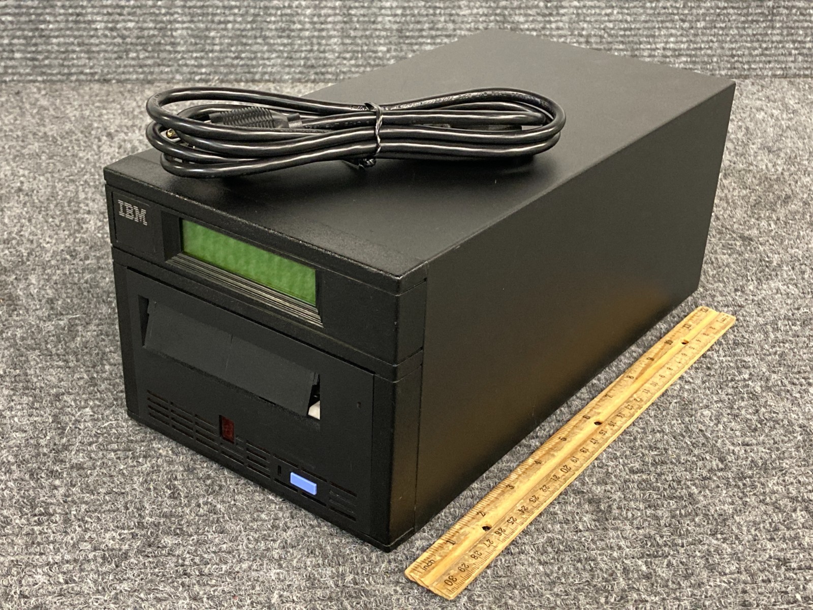 IBM 3580 L23 LTO-3 External Tape Drive 8-00140-01 w/ Power Cord