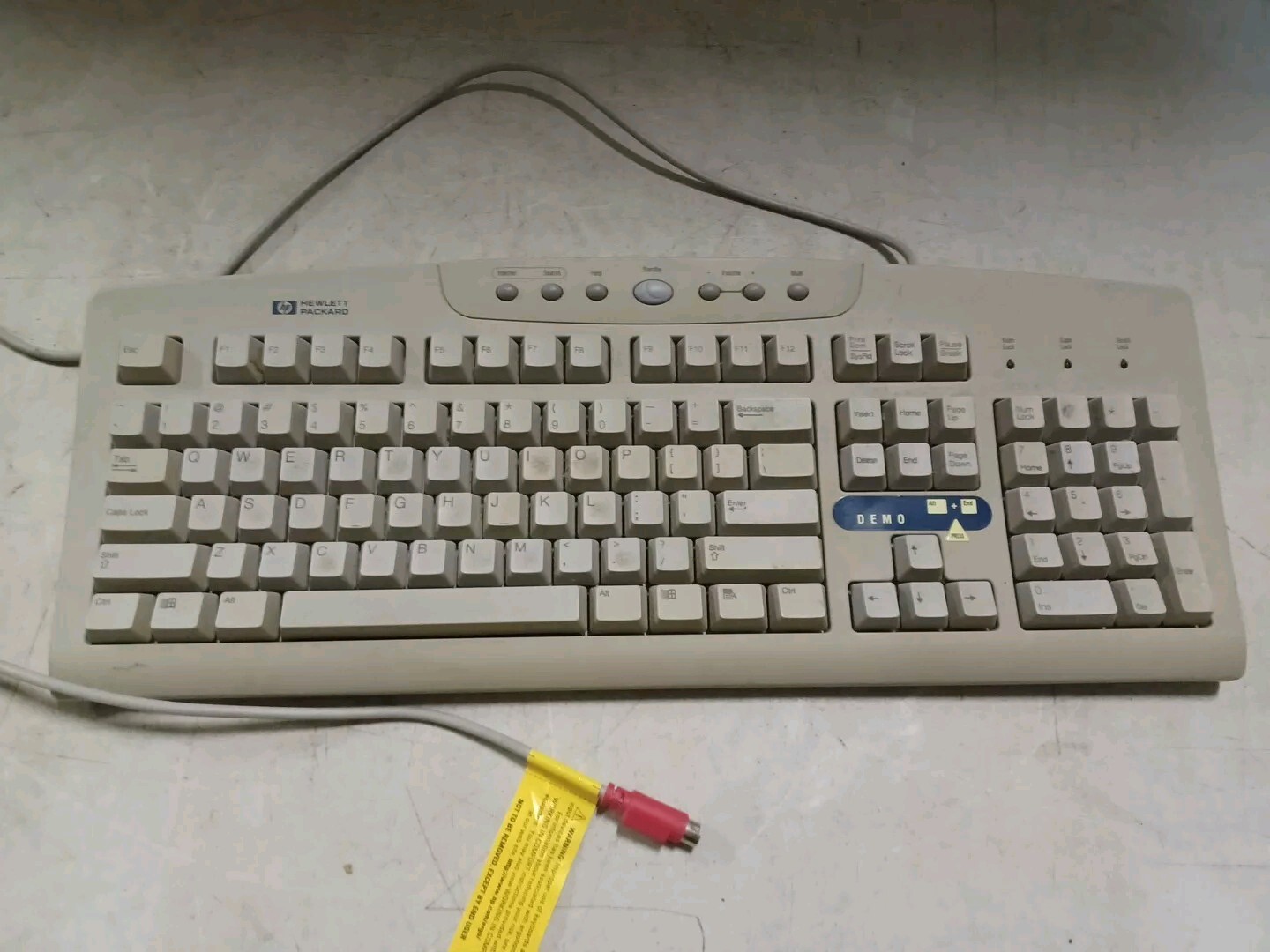 Vintage Wired HP Hewlett Packard Keyboard 5129. P/N 5183-7399 Grey - TESTED