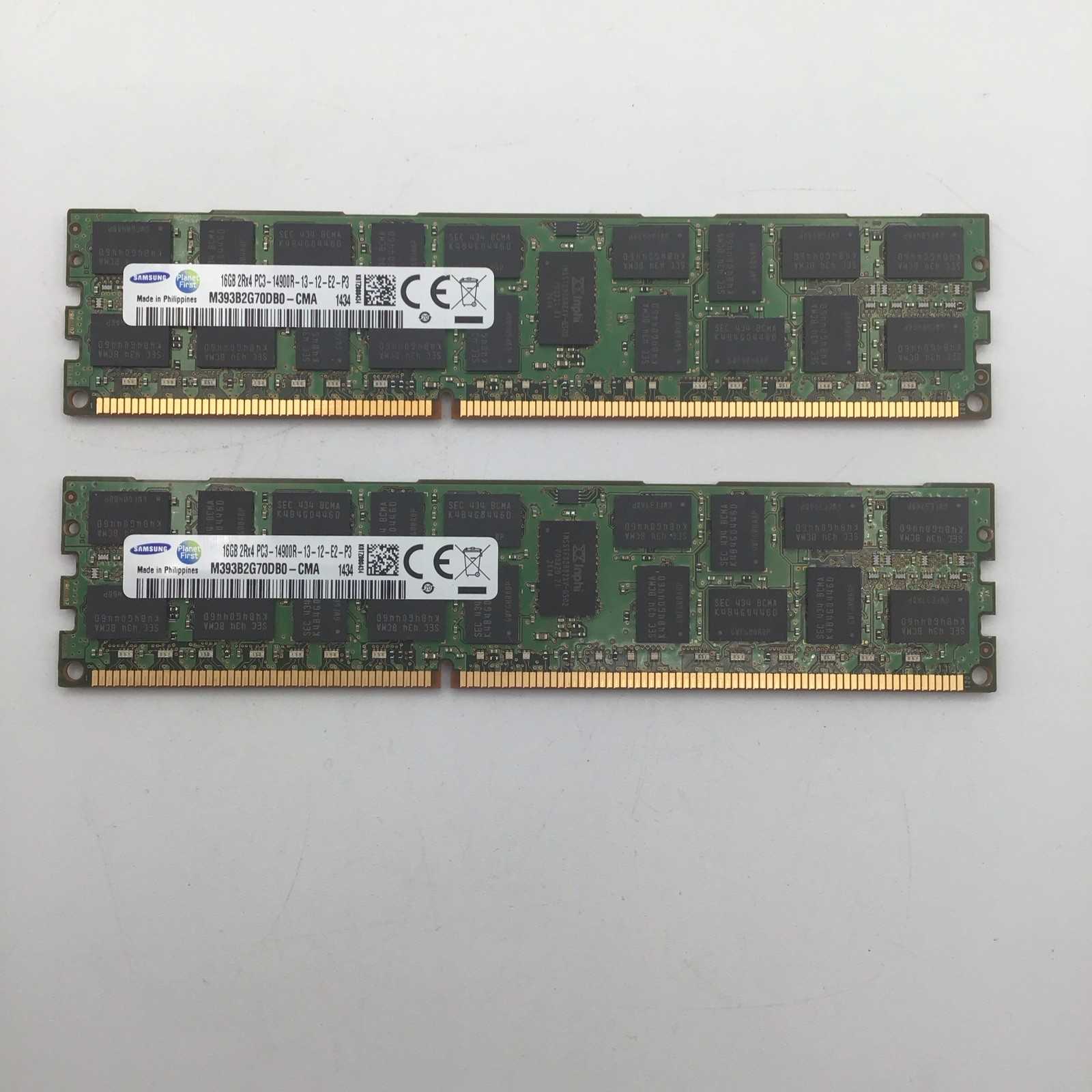 Samsung 32GB (2x16GB) M393B2G70DB0-CMA 1866MHz PC3-14900R Server Memory