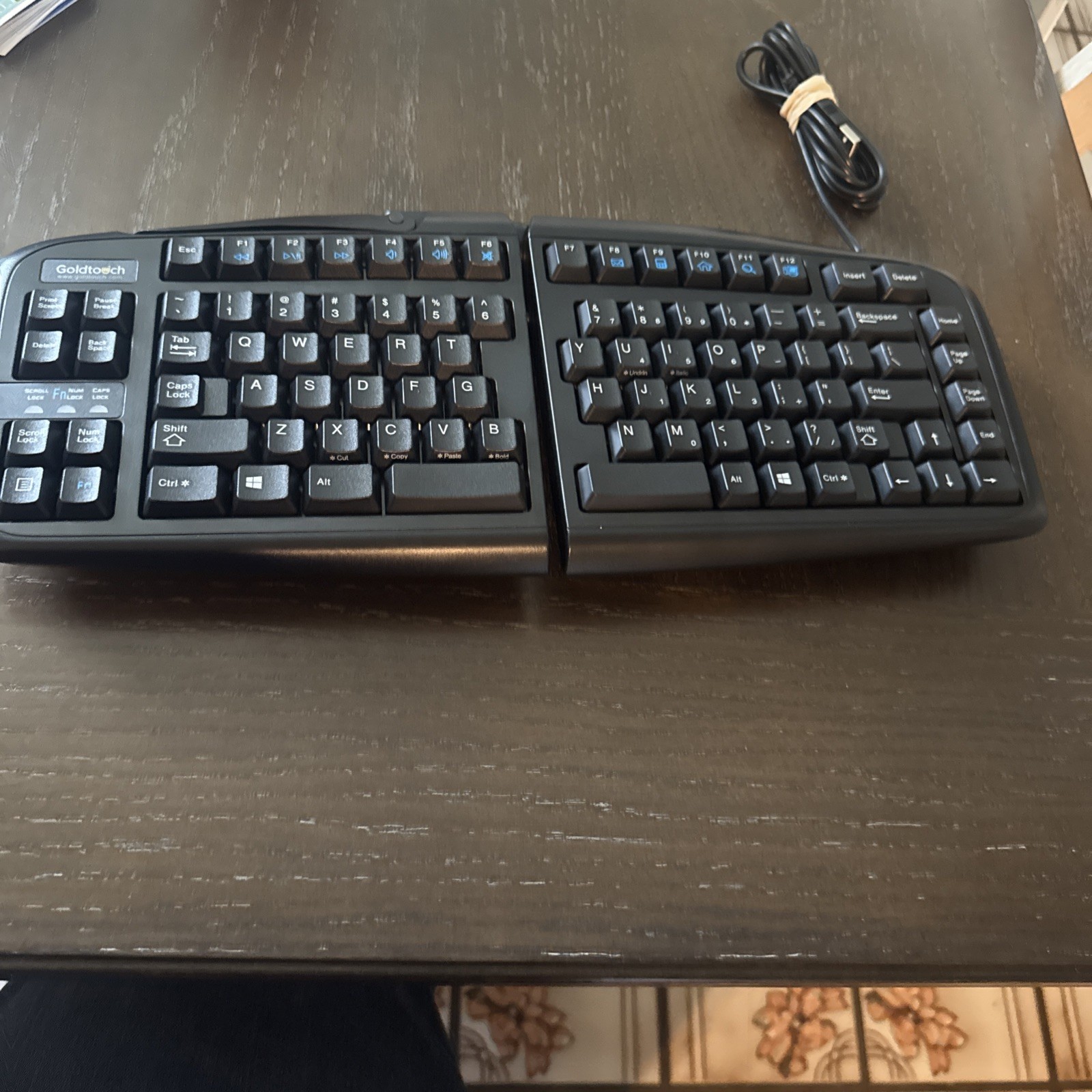 Goldtouch SK-2730 Ergonomic Keyboard - Pre-Owned