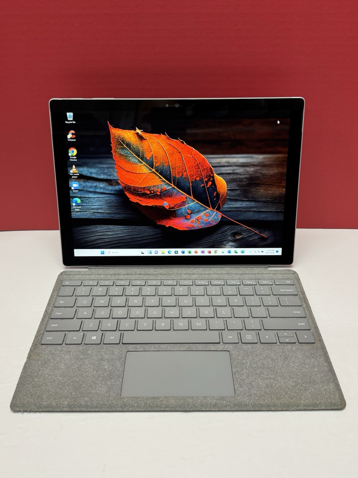 Microsoft Surface Pro 4 1724 12.3" i5 6300U 2.4GHz 4GB RAM 128GB SSD Windows 11P