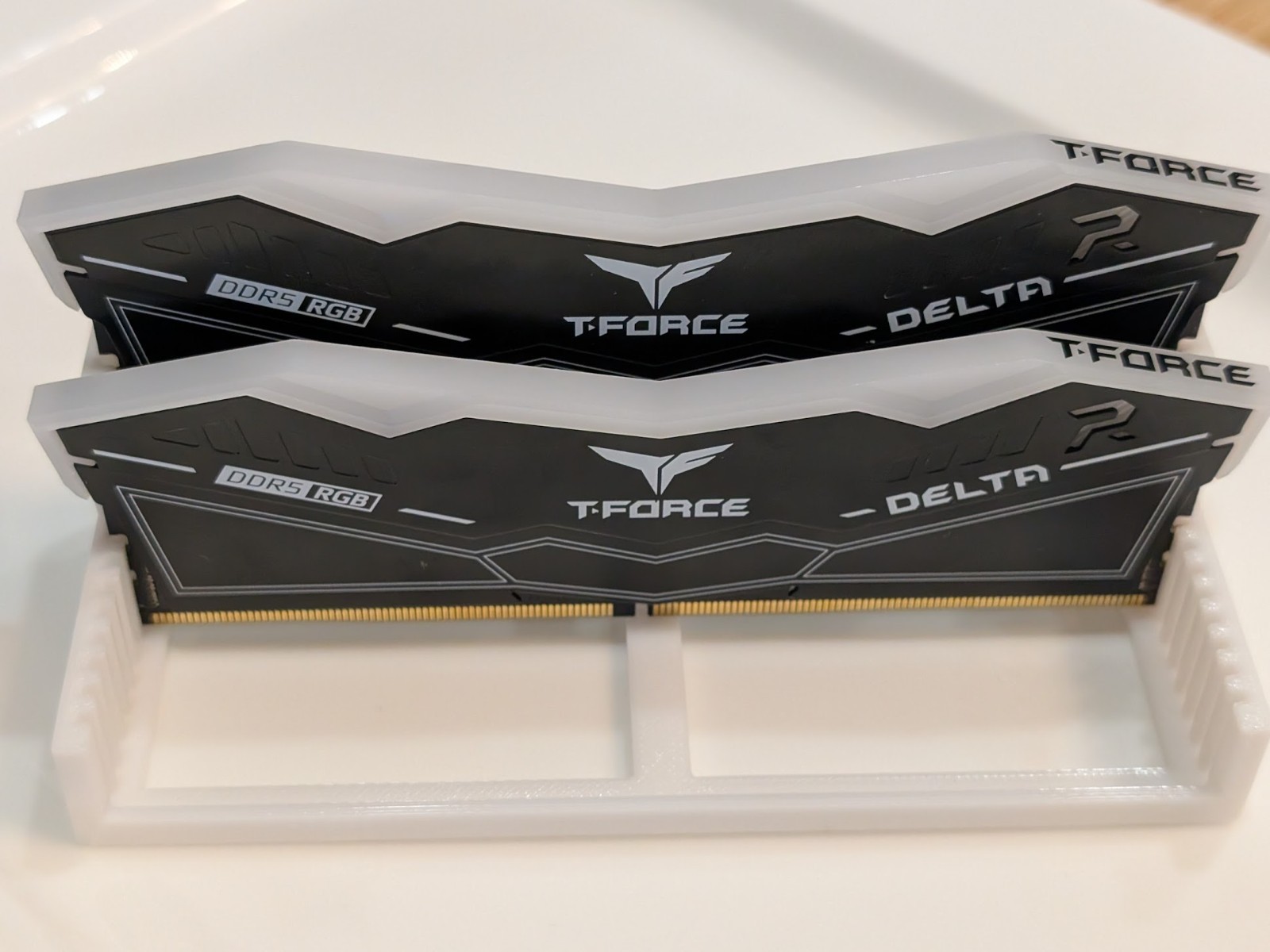 TeamGroup T-Force Delta RGB 32GB 2x16GB DDR5 6000 CL38 XMP EXPO