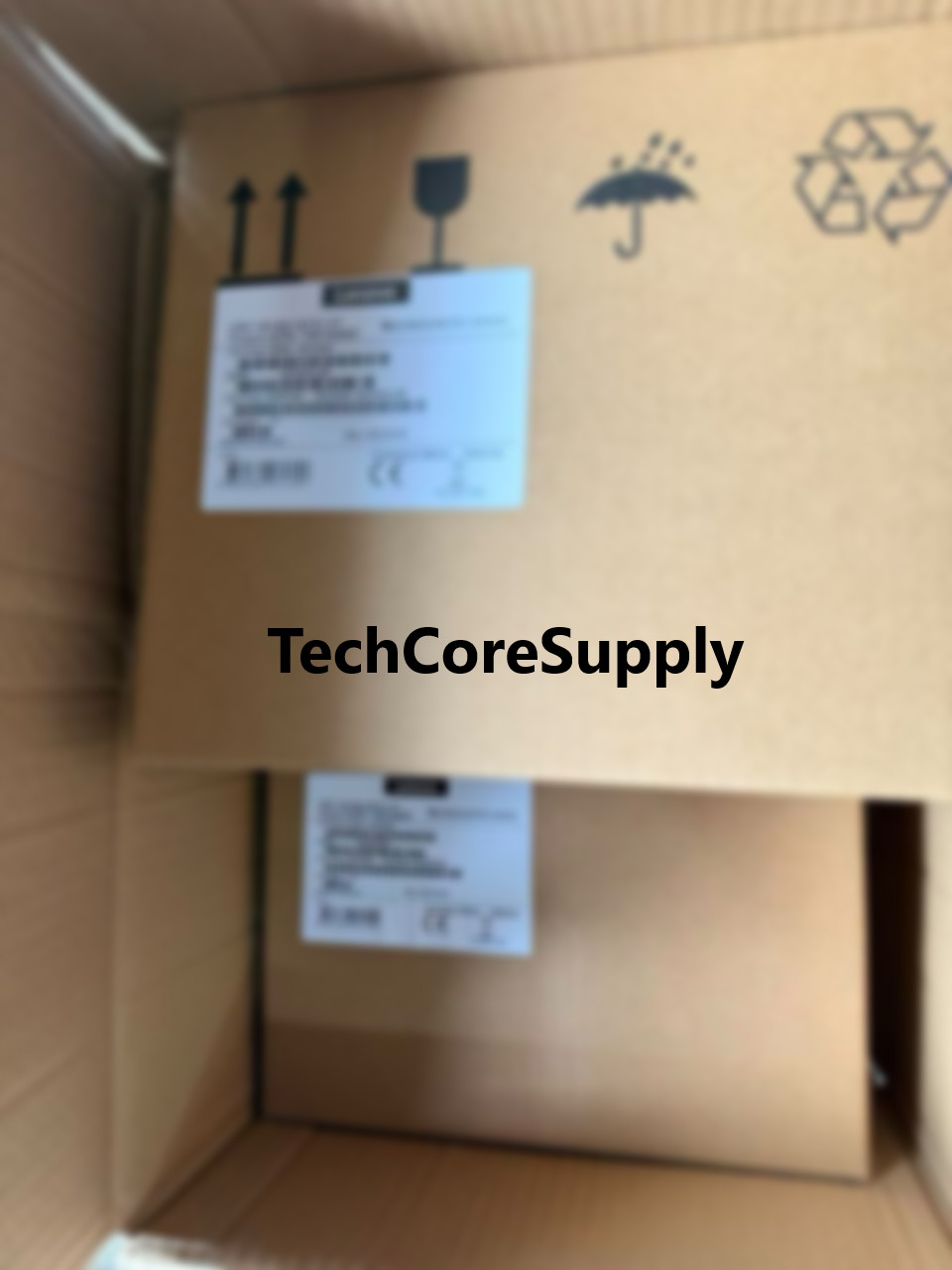 New Lenovo 01PG653 4XB7A14176 7.68TB 2.5" 12G SAS SSD ThinkSystem DE Drive