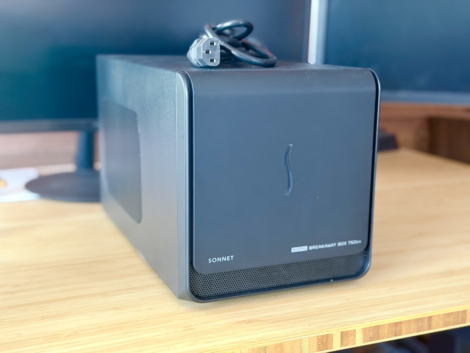 Sonnet eGPU Breakaway Box 750ex GPU-750WEX-TB3